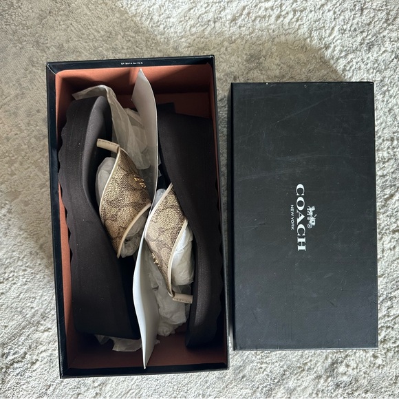 Coach Janice Signature Platform Wedged Sandals Brown - Picture 7 of 8